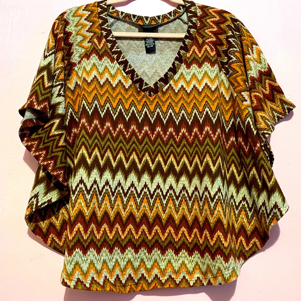 Short sleeve top